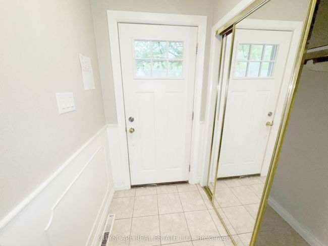 271 Cheltenham Rd, House other with 3 bedrooms, 1 bathrooms and 3 parking in Burlington ON | Image 8