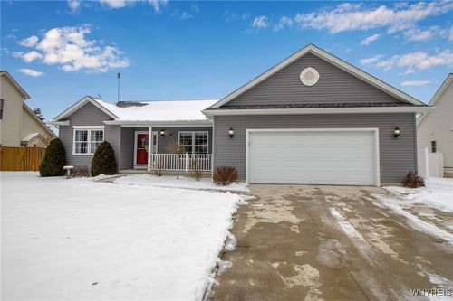 145 The Commons, Grand Island, NY, 14072 | Card Image