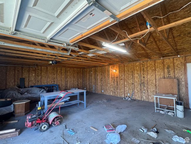 View of garage | Image 16