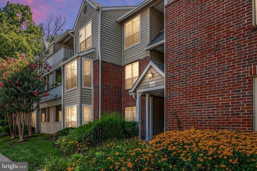 apt-1335-12150 Penderview Ter, FAIRFAX, VA, 22033-5212 | Card Image