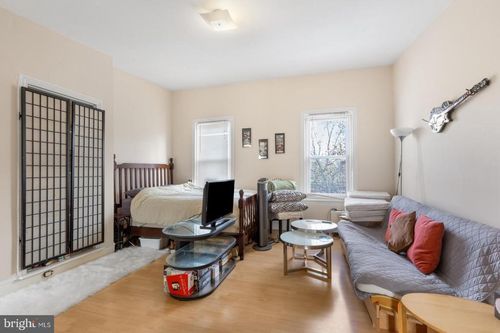 3-1804 Fairmount Ave, PHILADELPHIA, PA, 19130-2889 | Card Image