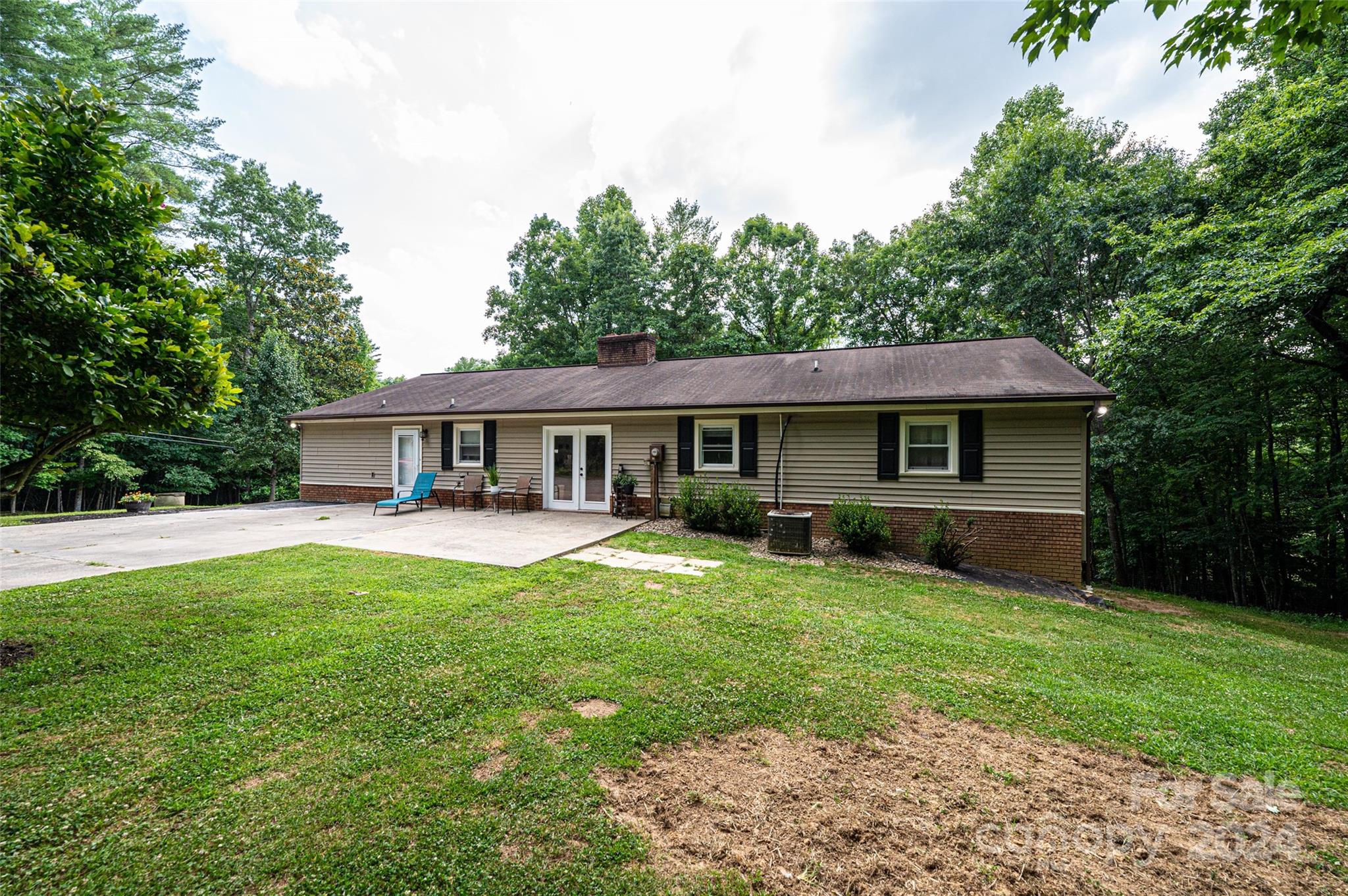 Georgetown Rd, Lenoir, NC 28645