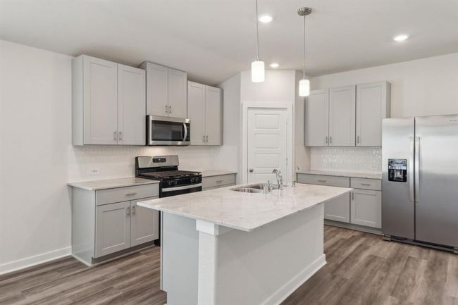 1462 Waggoner Ranch Trl, House other with 3 bedrooms, 2 bathrooms and 2 parking in Conroe TX | Image 11