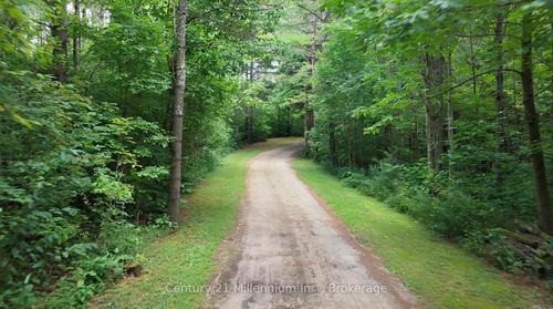 9849 Wellington Rd 3, Clifford, ON, N0G1M0 | Card Image