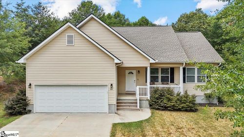 121 Bridgeview Dr, Anderson, SC, 29625-5501 | Card Image