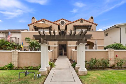 4-535 F Ave, Coronado, CA, 92118-1721 | Card Image
