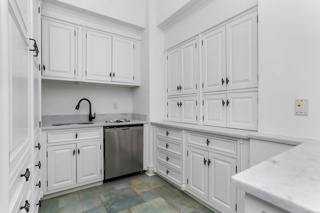 Pantry with Incredible Storage | Image 19