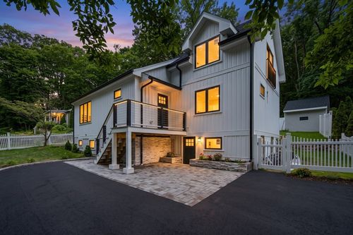 6 Amherst Rd, Hopkinton, MA, 01748 | Card Image