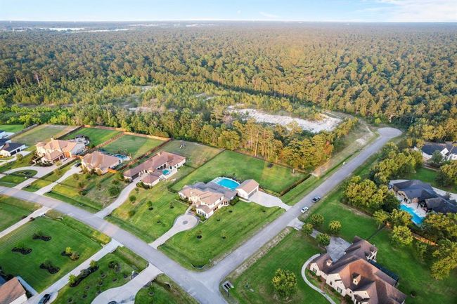 27494 S Lazy Meadow Way, House other with 4 bedrooms, 6 bathrooms and 3 parking in Spring TX | Image 5