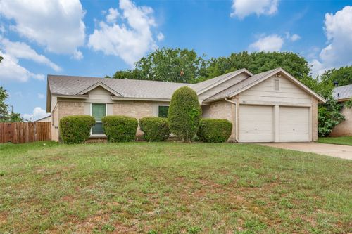 7205 Southridge Trl, Fort Worth, TX, 76133-7124 | Card Image