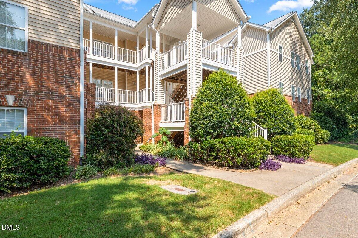 514 Glenolden Ct, Sold in Cary - eXp Realty