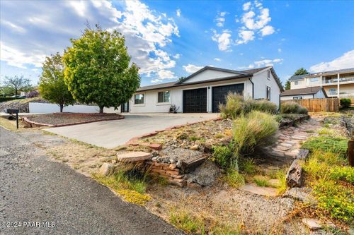 9924 E Arrowhead Drive, Prescott Valley, AZ, 86314 | Card Image