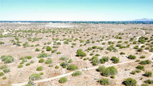 6800 Arrowhead Lake Rd, Home with 0 bedrooms, 0 bathrooms and null parking in Hesperia CA | Image 20