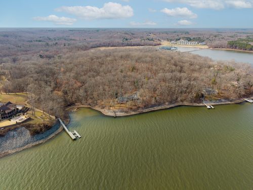 412 Keck Ln, Buchanan, TN, 38222-4229 | Card Image