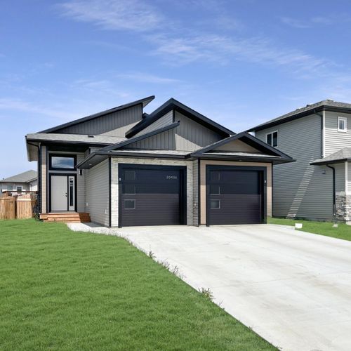 10406 129 Ave, Grande Prairie, AB, T8V6J5 | Card Image