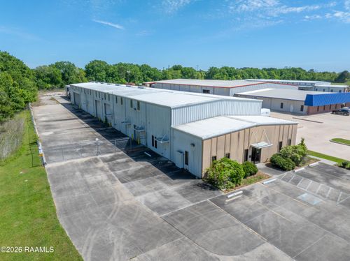 105 Nova Dr, Broussard, LA, 70518-4128 | Card Image
