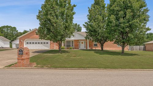 6707 Deerwood Dr, Paragould, AR, 72450-7425 | Card Image