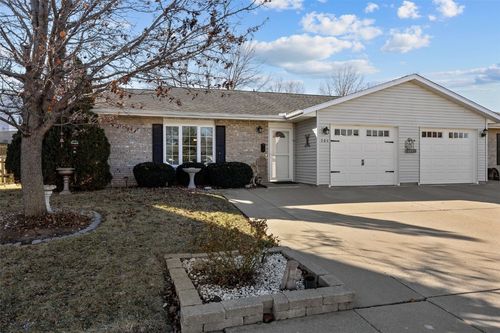 205 Westwood Road, Williamsburg, IA, 52361 | Card Image