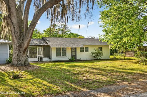 1814 Locust Ave, Palatka, FL, 32177-5821 | Card Image
