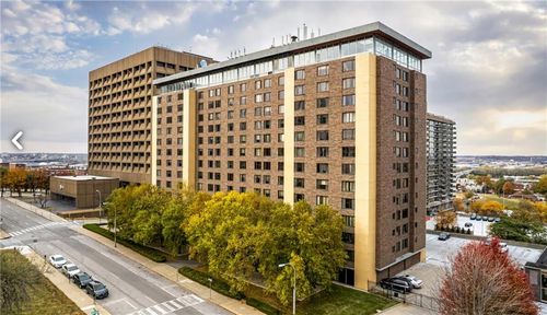 apt-5n-600 E 8th St, Kansas City, MO, 64106-1619 | Card Image