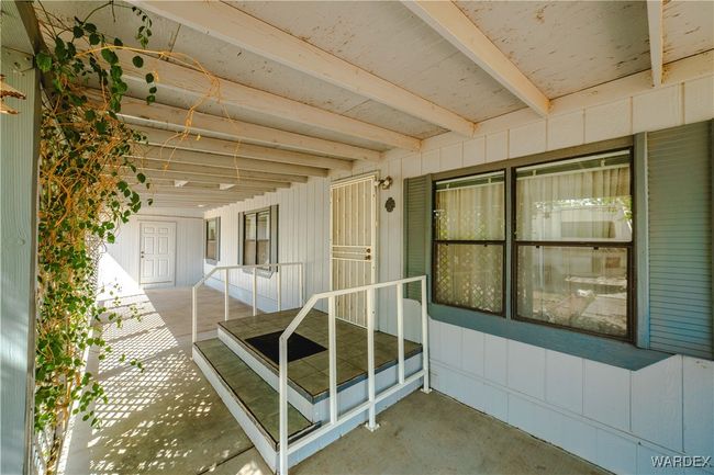 Entry | Image 7