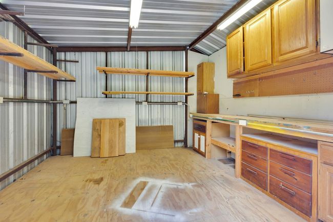 View of second outbuilding room | Image 27