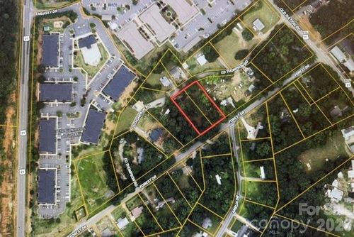 188 Forest Dr, Fort Mill, SC, 29715-8902 | Card Image