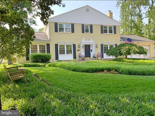 7327 Yates Ct, Mclean, VA, 22101-2729 | Card Image