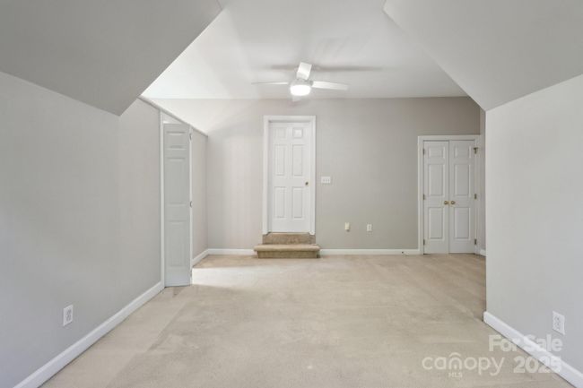 Bedroom no. 3 -- looking toward entry door | Image 29