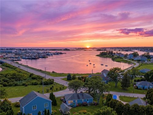7 Conch Rd, Narragansett, RI, 02882-5301 | Card Image