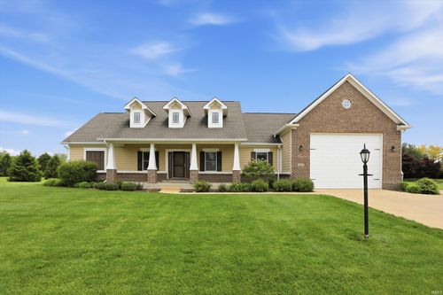 4055 Snaffle Bit Rd, Lebanon, IN, 46052-8438 | Card Image