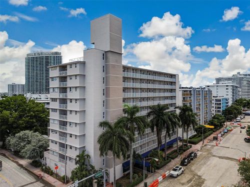 b402-1300 Lincoln Rd, MIAMI BEACH, FL, 33139-2264 | Card Image