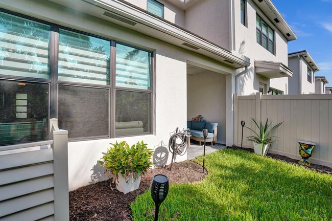 4412 Serpens Ln, Condo with 3 bedrooms, 3 bathrooms and null parking in Lake Worth FL | Image 52