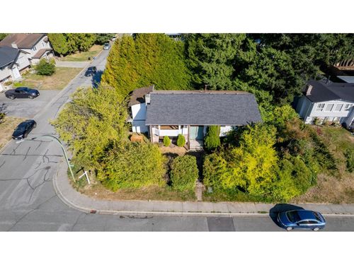 7946 116 A Street, Delta, BC, V4C5Y4 | Card Image