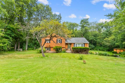 62 Terry Plains Rd, Bloomfield, CT, 06002-1647 | Card Image