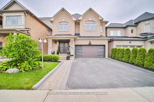 15 Jocada Crt, Richmond Hill, ON, L4E0Z5 | Card Image