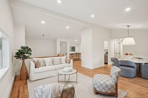 109 Rexmere Ave, Farmingville, NY, 11738-2615 | Card Image