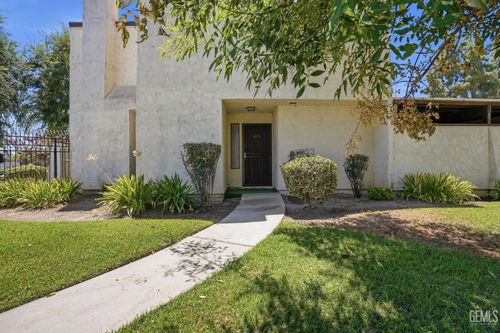 4800 Taurus Ct, Bakersfield, CA, 93309-3812 | Card Image