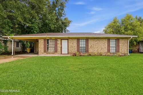 229 Auburn Dr, Carencro, LA, 70520-3806 | Card Image