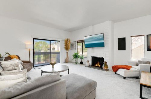 6644 Reservoir Ln, San Diego, CA, 92115-1510 | Card Image
