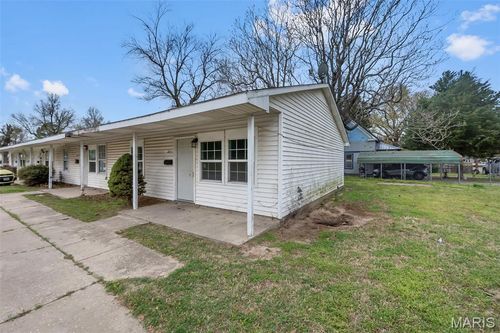 801 Park St, Kennett, MO, 63857-3426 | Card Image