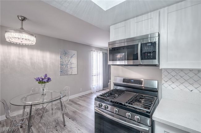 UNIT-11 - 5219 Caliente St, Condo with 2 bedrooms, 2 bathrooms and null parking in Las Vegas NV | Image 5