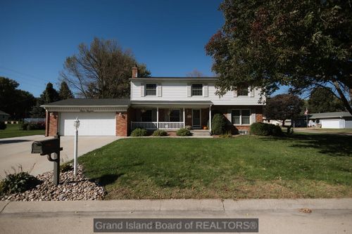1219 19th St, Aurora, NE, 68818-1714 | Card Image