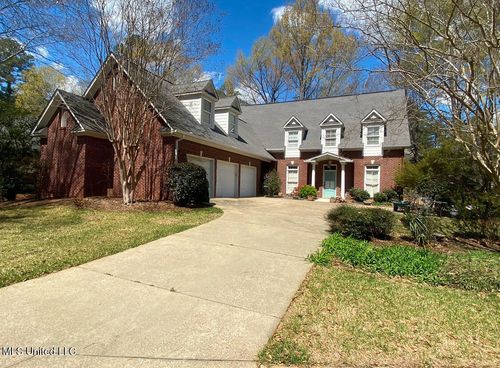 420 Berkshire Dr, Ridgeland, MS, 39157-3622 | Card Image