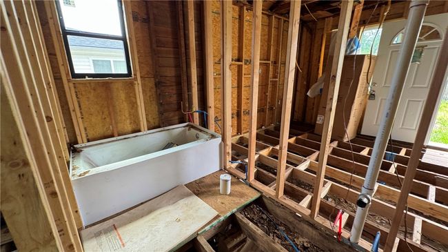 1021 S B St, House other with 2 bedrooms, 2 bathrooms and null parking in Rogers AR | Image 15
