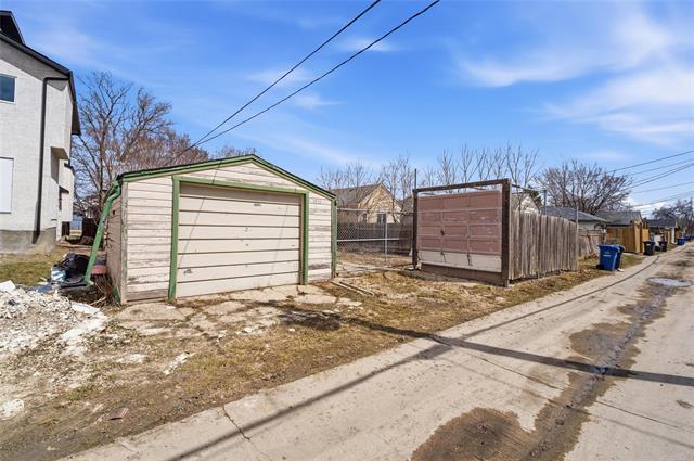 Residential in Winnipeg 5