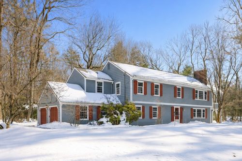 516 Cross St, Carlisle, MA, 01741-1593 | Card Image