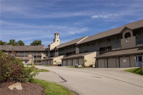 C31 AB Stoneridge Drive, Seven Springs Resort, PA, 15622 | Card Image