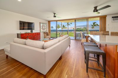 B-323 - 1032 S Kihei Rd, Condo with 3 bedrooms, 3 bathrooms and null parking in Kihei HI | Image 3