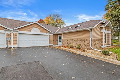 2013 91st Ln N, Brooklyn Park, MN, 55443-3809 | Card Image